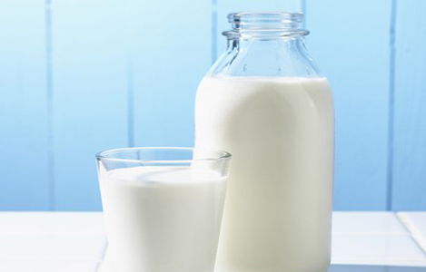Giá sữa thế giới cao nhất trong hơn một năm