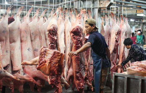 Tỷ lệ thịt lợn truy xuất được nguồn gốc tại chợ đầu mối TP.HCM còn thấp